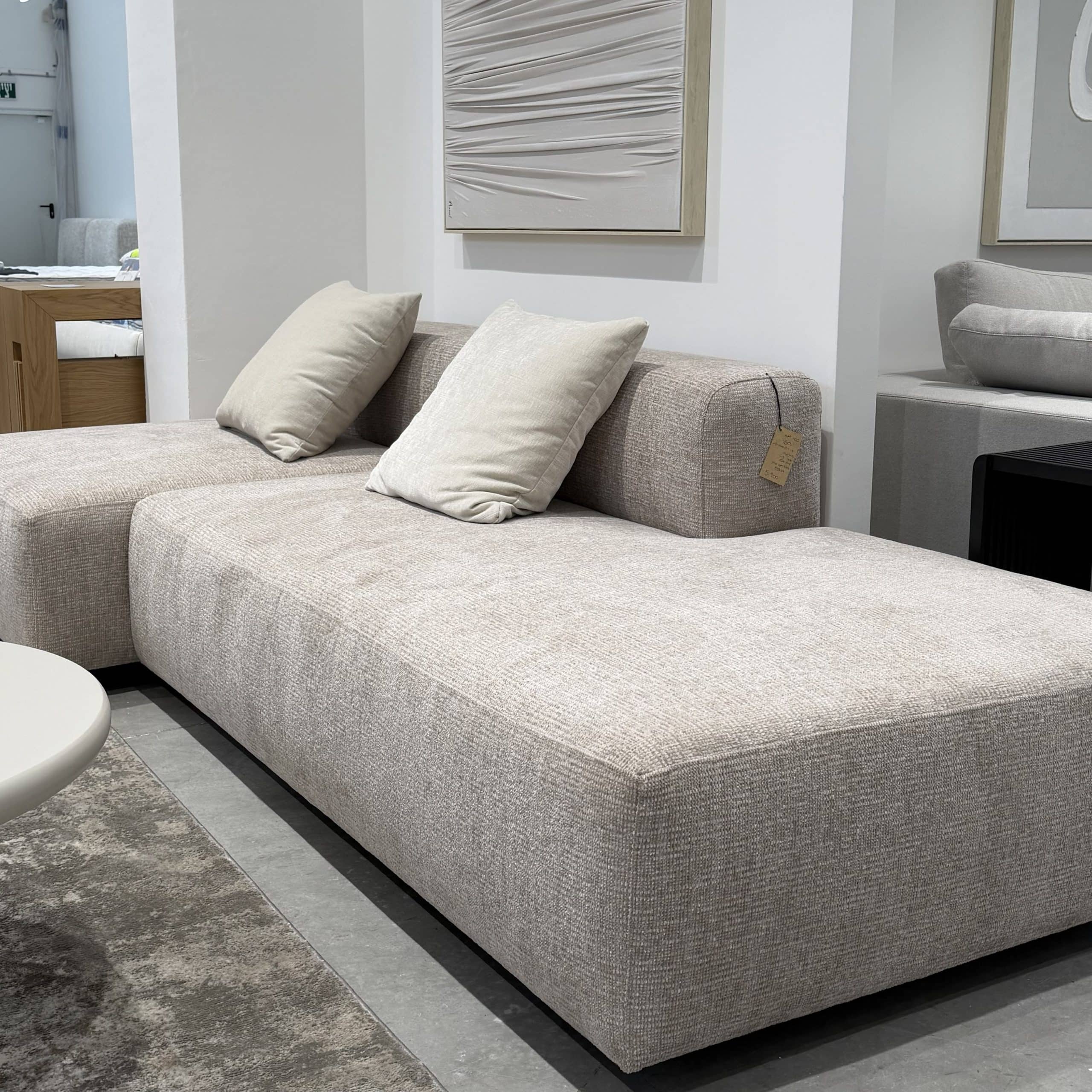 ספה lounge מעוצבת דגם באזל | בעיצוב אישי ספה lounge מעוצבת דגם באזל | בעיצוב אישי