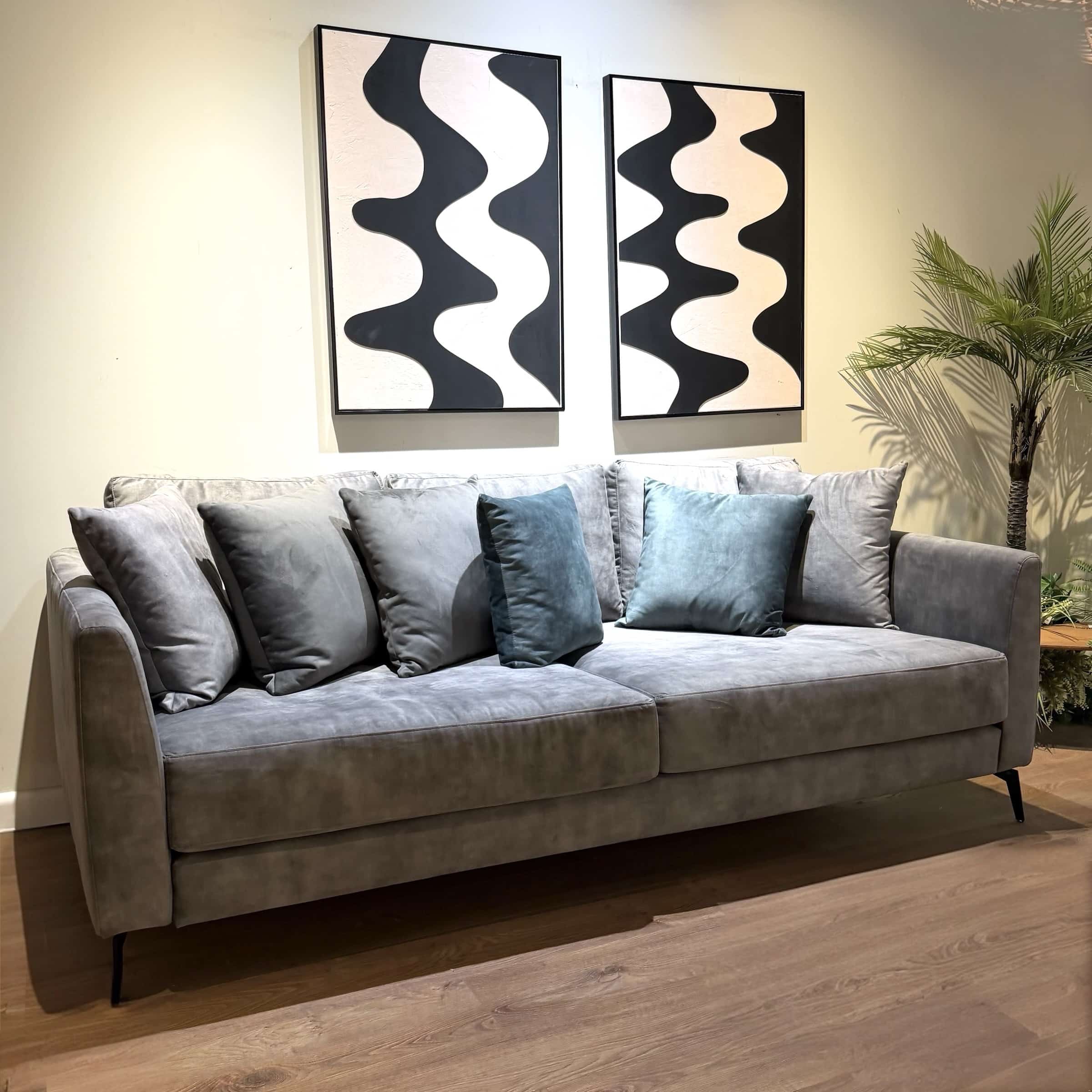 ספה מפנקת דגם בוסט גוון אפור 230/110 - חיסול מתצוגה! ספה מפנקת דגם בוסט גוון אפור 230/110 - חיסול מתצוגה!